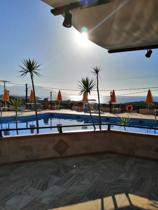 خيرسونِسوس Bella Vista Hotel "By Checkin" المظهر الخارجي الصورة