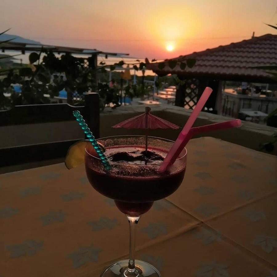 خيرسونِسوس Bella Vista Hotel "By Checkin" المظهر الخارجي الصورة