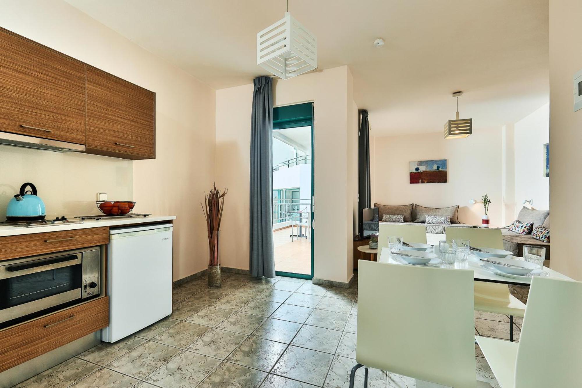 خيرسونِسوس Bella Vista Hotel "By Checkin" المظهر الخارجي الصورة