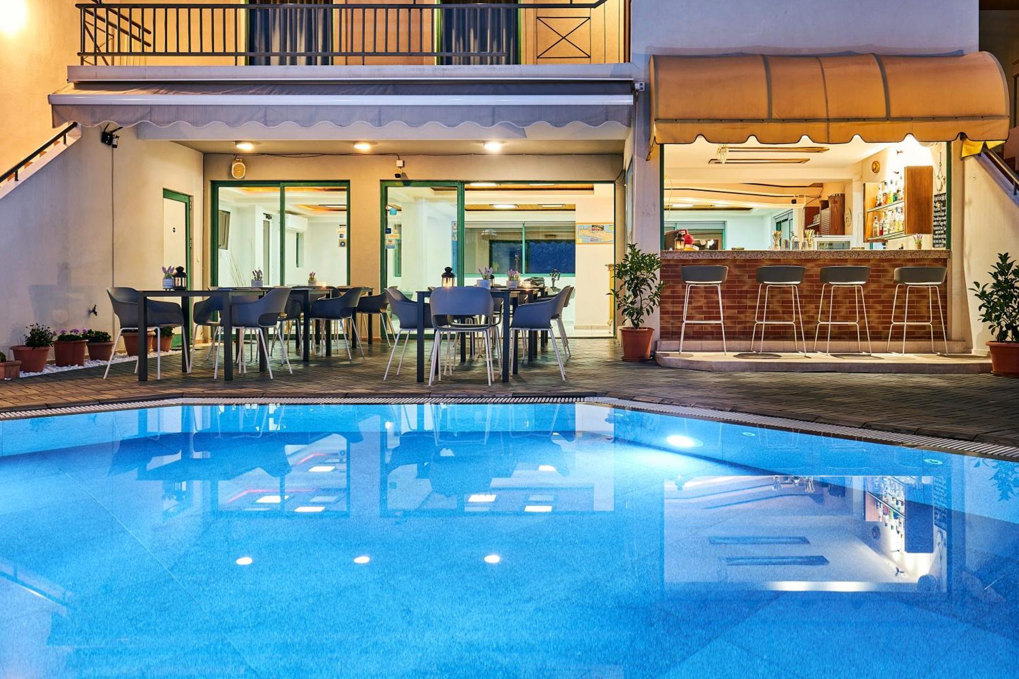 خيرسونِسوس Bella Vista Hotel "By Checkin" المظهر الخارجي الصورة
